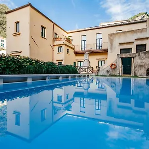 ** Frühstückspension Amalfi Resort Italien