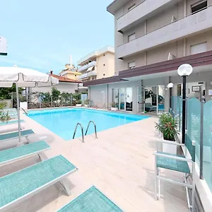 *** Aparthotel Nautic Italien